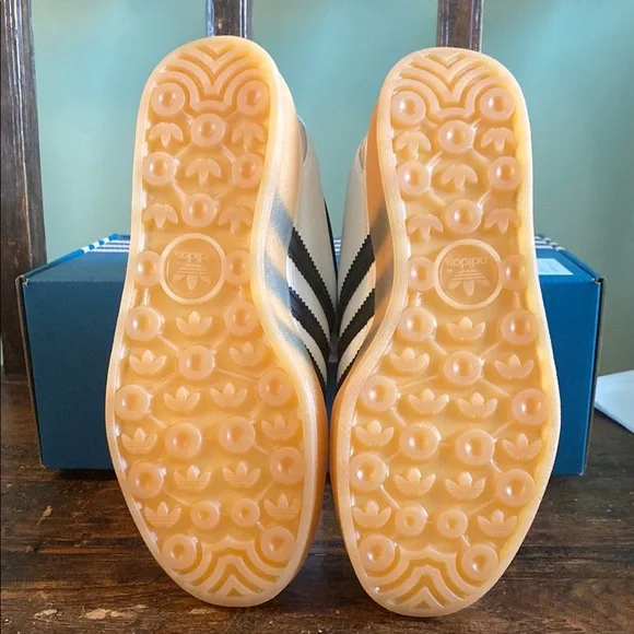 Adidas Bad Bunny Gazelle Indoor Shoes - Cream and Black - Picture 4 of 6